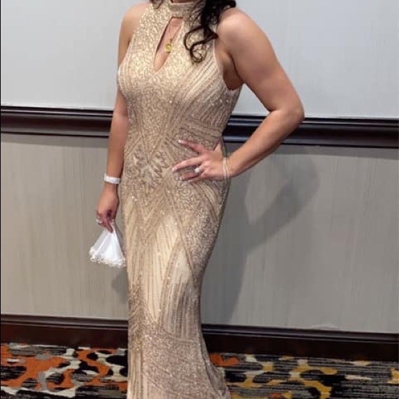 Sold - Picture 3 of 7